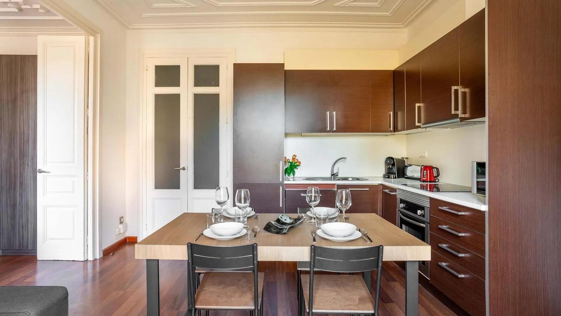 شقة Plaza Urquinaona Cozy And Comfortable برشلونة